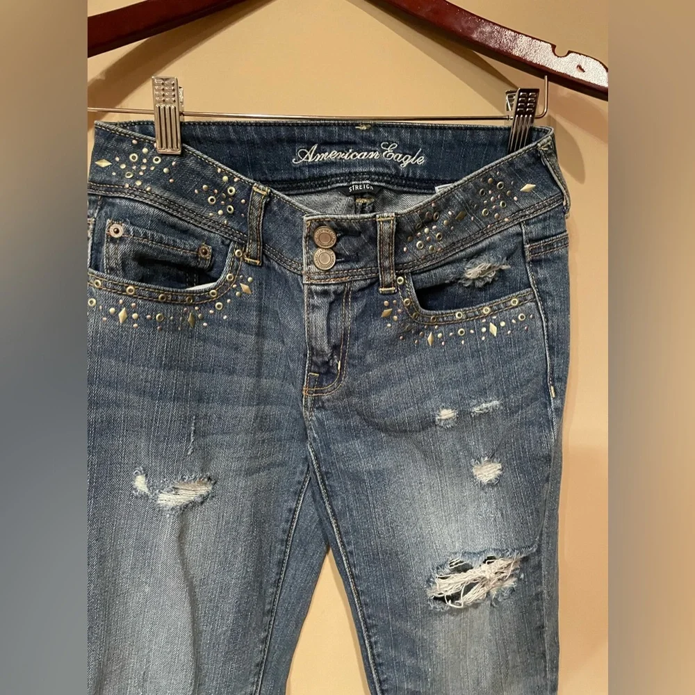 AMERICAN EAGLE - Y2K STUDDED JEANS - Size ) - Picture 5 of 11